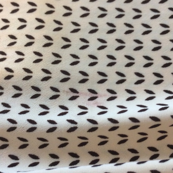 NWT! AA Studio Cream Short Sleeve V Neck Dress - Picture 5 of 5